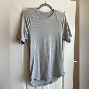 Lululemon Drysense tee